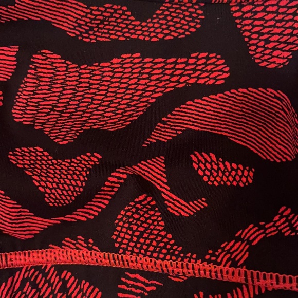 Lululemon Sports Bra - Picture 2 of 5